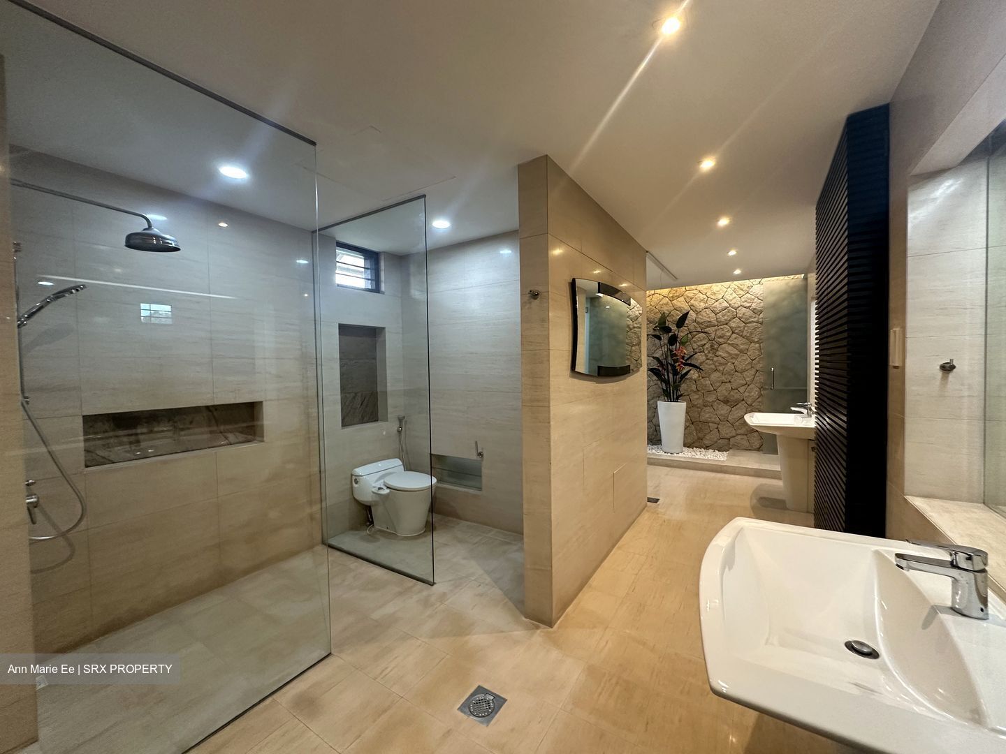 Brizay Park (D10), Detached #469669091